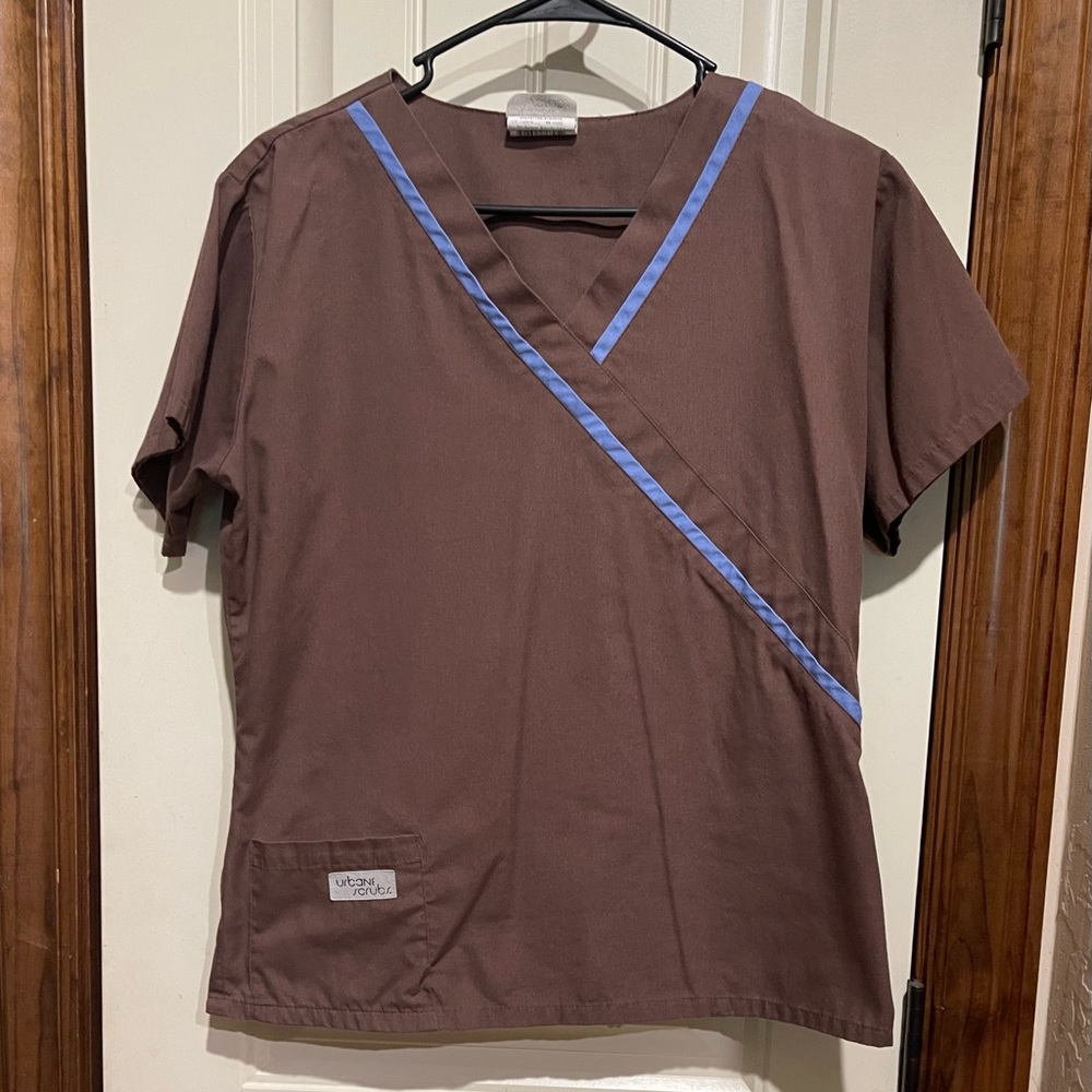 Urbane Scrub Top